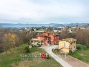 Esclusiva villa di 690 mq in vendita Città di Castello,...