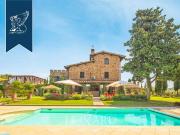 Esclusiva villa di 800 mq in vendita Poggio a Caiano, Italia