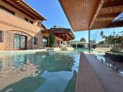 Esclusiva villa di 900 mq in vendita Via Giovanni...