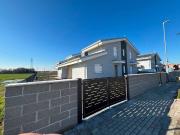 Esclusiva villa in vendita Via Antonio Tebaldeo,...