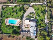 Prestigiosa villa di 1000 mq in vendita, Via Charles le...