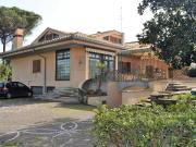Esclusiva villa in vendita Via del Fosso della...