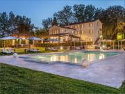 Prestigiosa villa in vendita Via Giovanni XXIII, 8,...