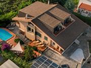 Prestigiosa villa di 580 mq in vendita Via Luigi...