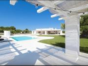 Esclusivo e Lussuoso Trullo a Ostuni nel cuore della...