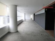 Escritório / Conjunto Comercial com 385 m² para alugar...