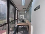 Escritório para aluguel tem 255 metros quadrados em...