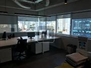 Escritório para aluguel tem 466 metros quadrados em...