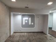 Escritório para aluguel tem 900 metros quadrados em...