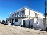 Esercizio commerciale in affitto a Lecce