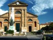 Esercizio commerciale in affitto a Livorno