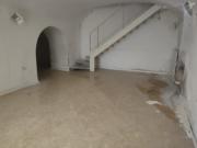 Esercizio commerciale in affitto a Napoli