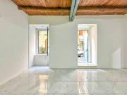 Negozio in affitto a Napoli