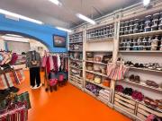 Esercizio commerciale in affitto a Napoli