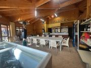 Esercizio commerciale in affitto a Viareggio