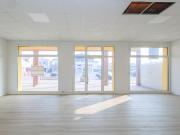 Esercizio commerciale in vendita a Camposampiero