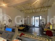 Esercizio commerciale in vendita a Magenta