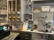 Esercizio commerciale in vendita a Parma