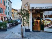 Esercizio commerciale in vendita a Reggio Emilia