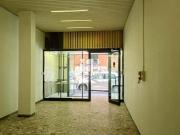 Esercizio commerciale in vendita a Roma