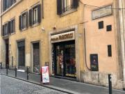 Esercizio commerciale in vendita a Roma