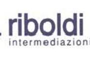 Esercizio commerciale in vendita a Seregno