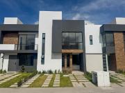 Esmeralda Alana, San Matreo Atenco