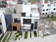 Esmeralda: Casa en venta en Francisco I. Madero