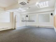 Espaço amplo nas Avenidas Novas | Ativo arrendado com...