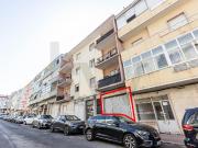 Espaço comercial centro Damaia