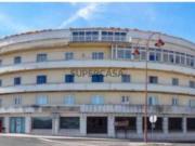 Espaço Comercial de 240m2 com 2 pisos em Rossio ao Sul...