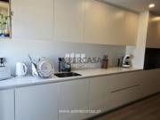 Apartamento T3 em Sobrado e Bairros