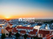 Espaço Comercial localizado na Marina de Vilamoura,...