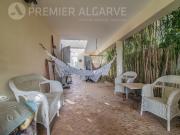 Espaçosa moradia V4 com piscina em Almancil, Algarve