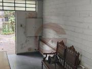 Espaçosa Propriedade em Condomínio Fechado próximo à...