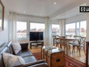 Espaçoso apartamento de 4 quartos para alugar em Lisboa