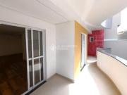 Espaçoso apartamento do tipo sem condomínio, com...