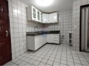 Espaçoso Apartamento para alugar no Espinheiro, ao lado...