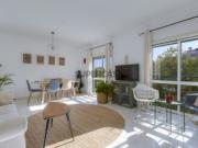 Espaçoso apartamento T3 à venda em Lagos, Algarve