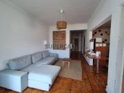 Espaçoso Apartamento T5 com Varandas em Lisboa