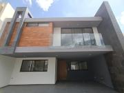 Espacios que abrazan, residencia en venta en Parque...