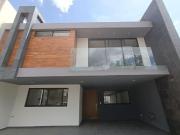 Espacios que abrazan, residencia en venta en Parque...