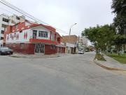 Espaciosa Casa En Alquiler En Esquina A Unos Pasos De La...