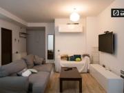 Espaciosa habitación con calefacción en piso de 3...