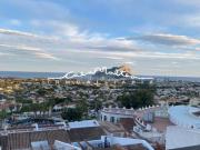 Espacioso apartamento 2 habitaciones con vistas al mar...