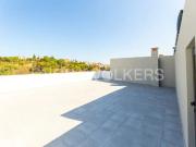 Urbanizao Horta do Carmo: Apartamento duplex T4 com terrao