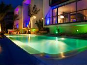 España: Costa Blanca. Se vende chalet de estilo Aramburu...