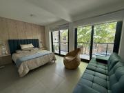 ESPECTACULAR 2 AMB Y 1/2 C BALCON Y VESTIDOR