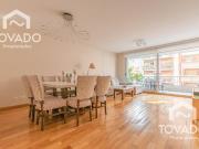 Espectacular 4 ambientes con dependencia y cochera en... Espectacular 4 ambientes con dependencia y cochera en...