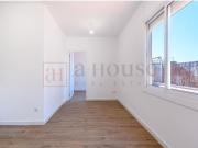 ESPECTACULAR ÁTICO REFORMADO CON VISTAS AL MAR EN CALLE...